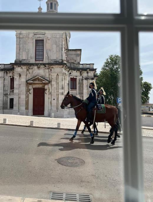 Luxury Artistic Digital Nomad Getaway W/ Terrace Διαμέρισμα Lisboa Εξωτερικό φωτογραφία